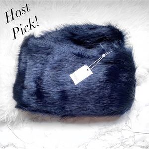 Badgley Mischka Faux Mink Stole Shawl NWT Navy 